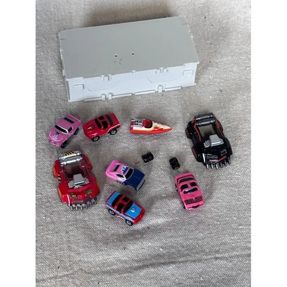 Micro Machines Lot‎ 8 Cars w/ Parts & Gray Case Vintage Galoob Vehicles